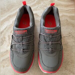 S Sport by Skechers Gray Slip On Sport Shoes size 7